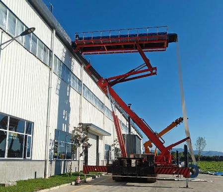 湖北遠(yuǎn)大彩鋼高空壓瓦作業(yè)需注意哪些安全操作要點(diǎn)？如何保障質(zhì)量？